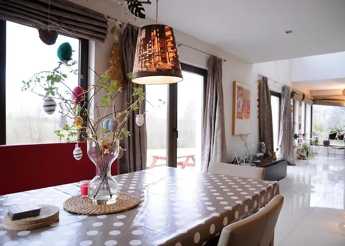 펜션 Modern 4 Bedroom House Ring Of Kerry -killarney 킬라니