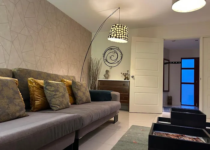 펜션 Modern 4 Bedroom House Ring Of Kerry -killarney 킬라니