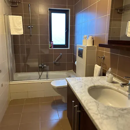 Modern 4 Bedroom House Ring Of Kerry -killarney Cill Airne